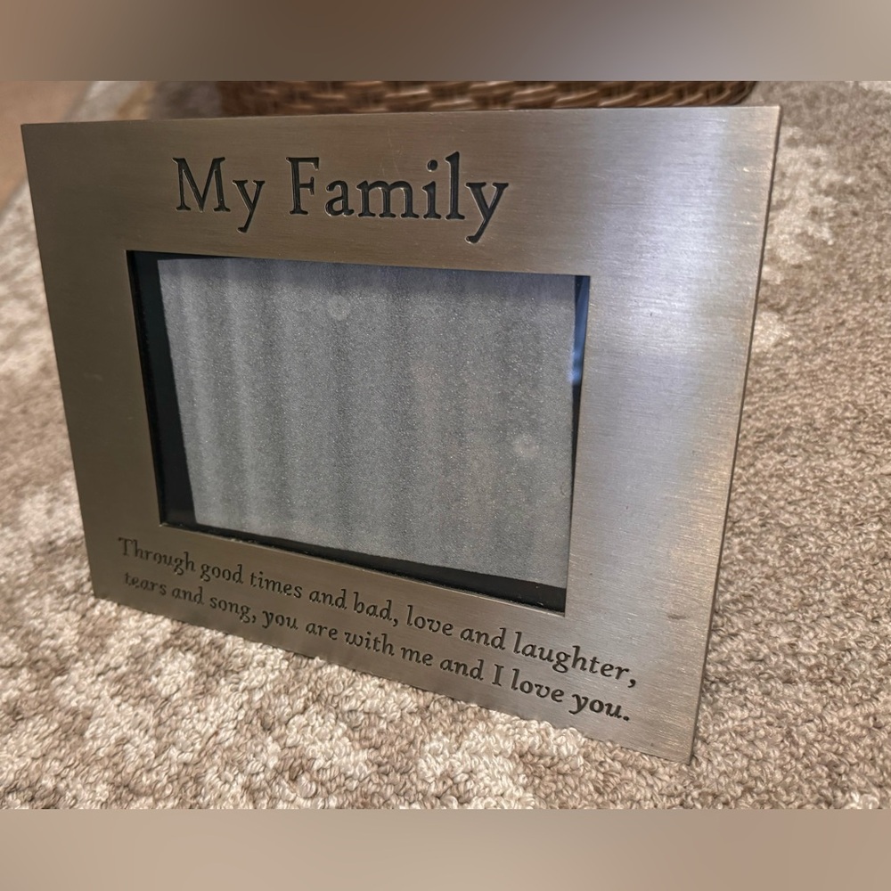 Elegant Silver Family Photo Frame✨